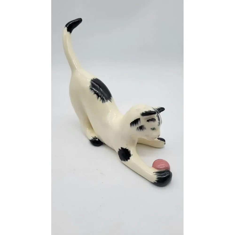 Vintage Mitzi Robert Simmons‎ Ceramics Cat Playing With Ball Of Yarn Japan